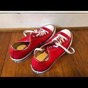 New Converse Unisex Chuck Taylor All Stars-Red